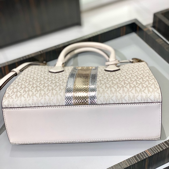 Michael Kors Sheila Medium Signature Logo and Metallic Satchel Crossbody - Picture 9 of 16